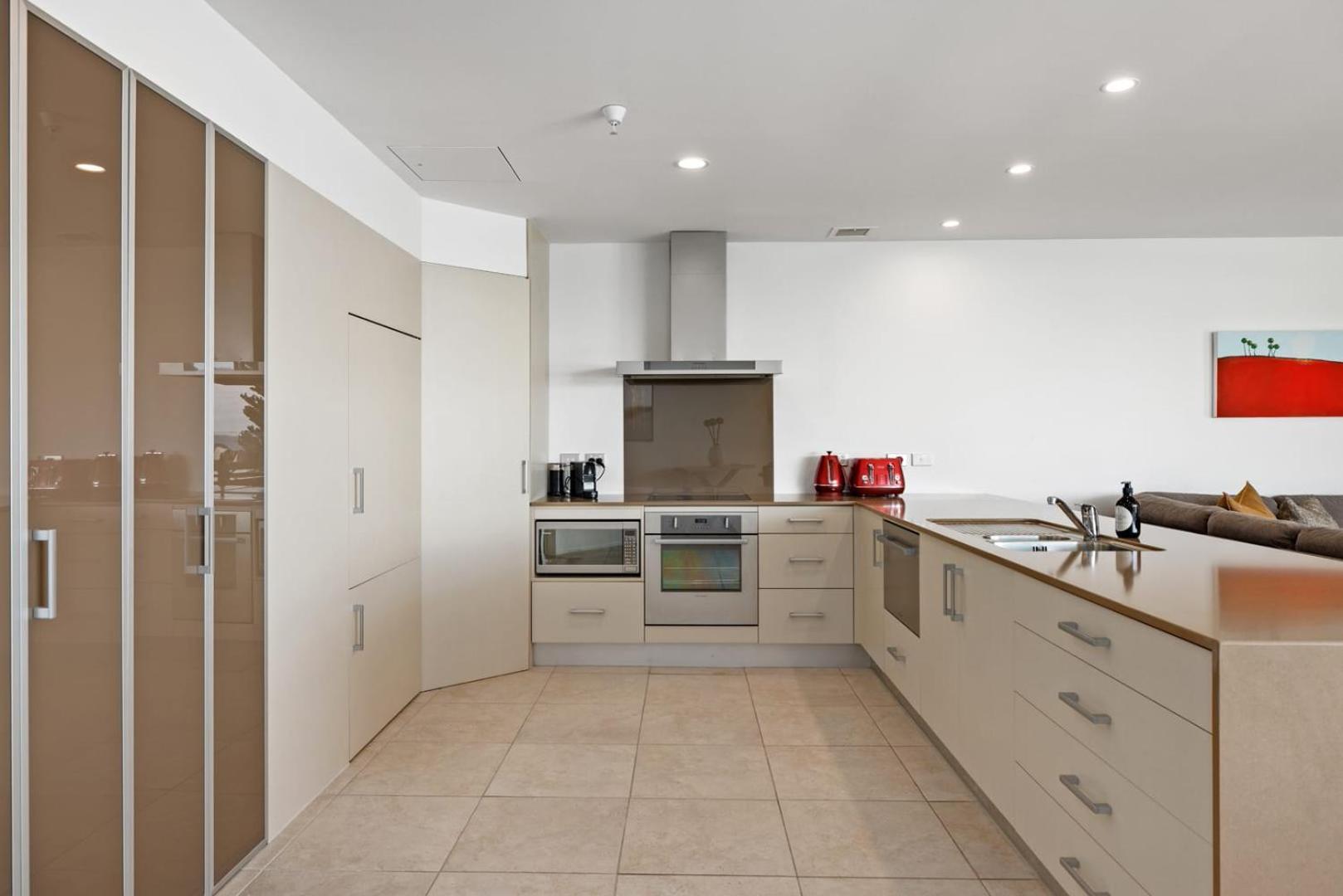 Oceanside Bliss - Absolute Beachfront - Uninterrupted Ocean Views With Pool Mount Maunganui Kültér fotó