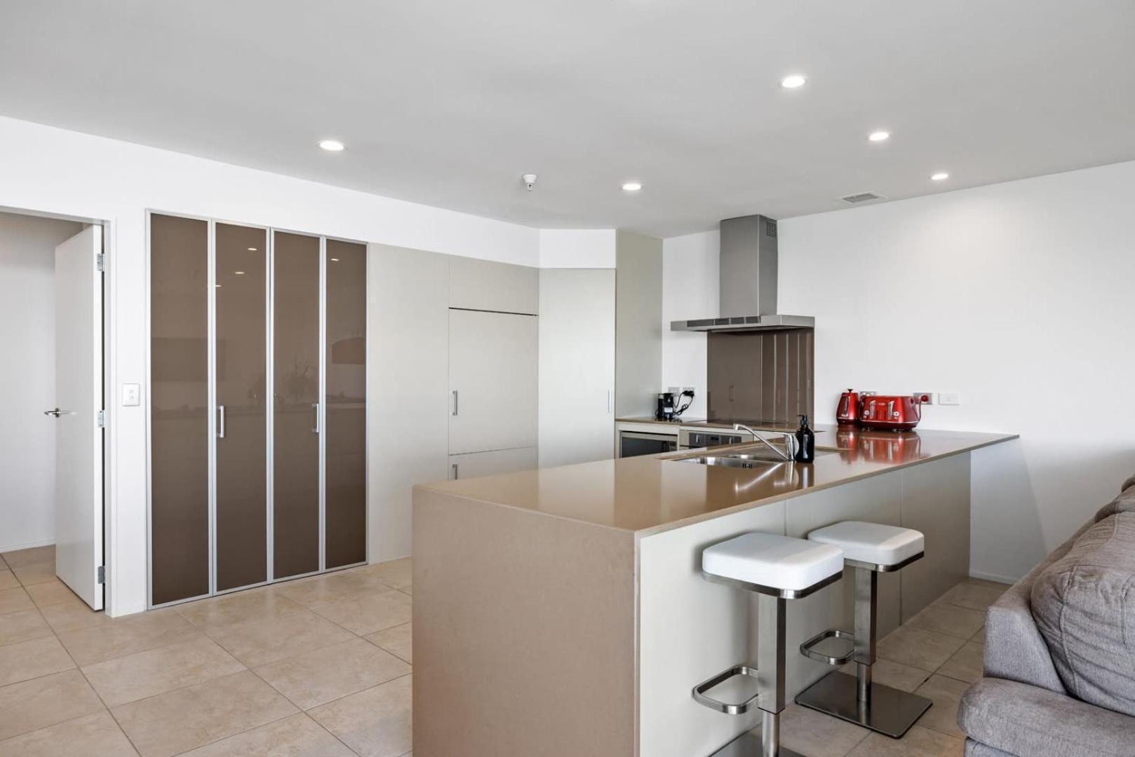 Oceanside Bliss - Absolute Beachfront - Uninterrupted Ocean Views With Pool Mount Maunganui Kültér fotó