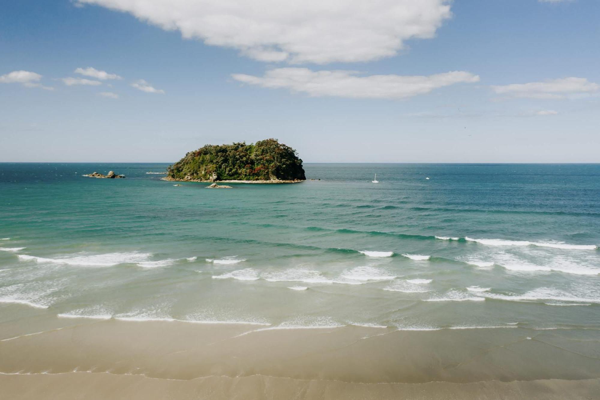 Oceanside Bliss - Absolute Beachfront - Uninterrupted Ocean Views With Pool Mount Maunganui Kültér fotó